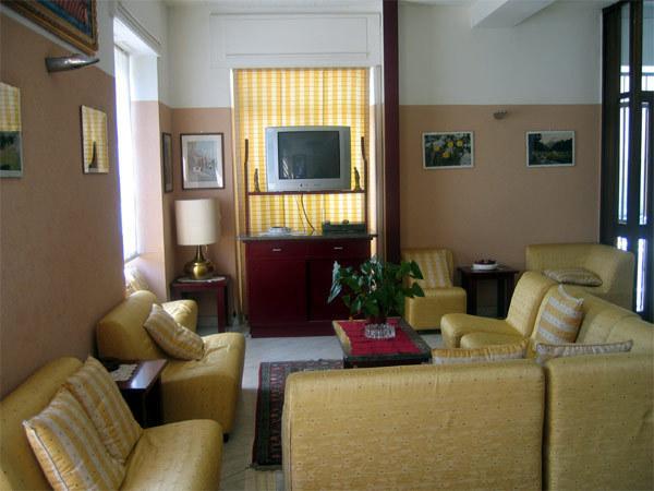 Hotel Riviera Cadenabbia ภายนอก รูปภาพ